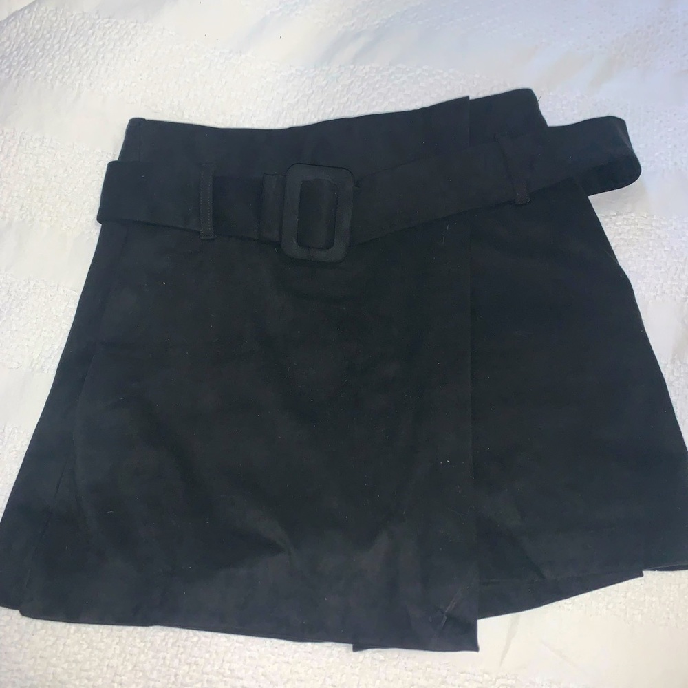 Suede skort